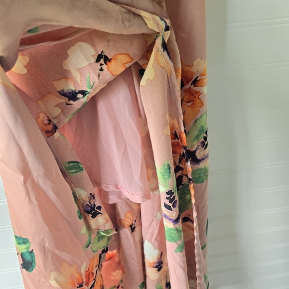 New Astr the Label Gaia Cowl Neck Tie Back Blush Floral Sun Dress Sundre… - Picture 8 of 11